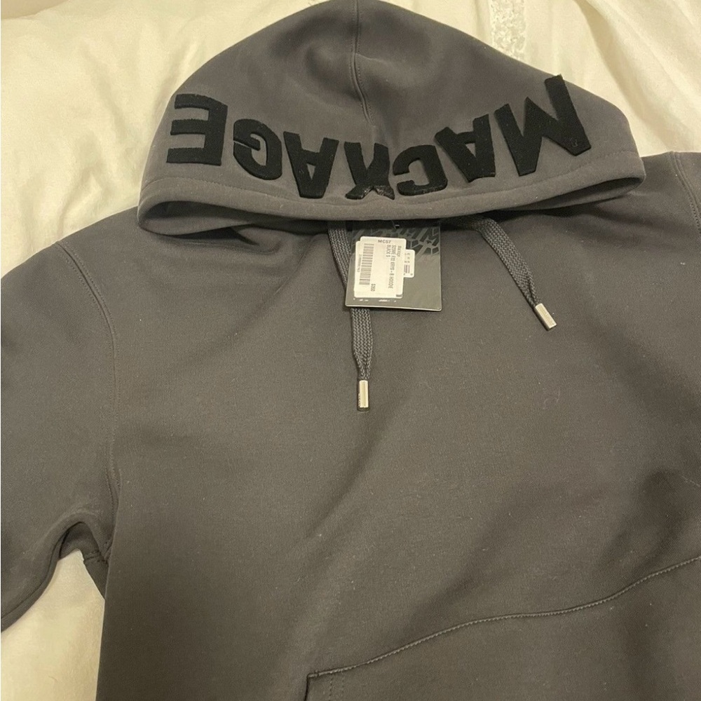 BLACK HOODIE MACKAGE